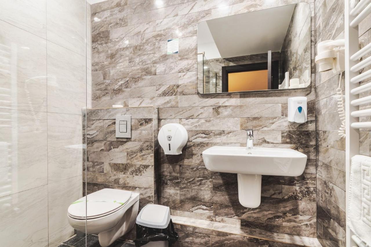 Hotel Domnitei Călimăneşti Extérieur photo