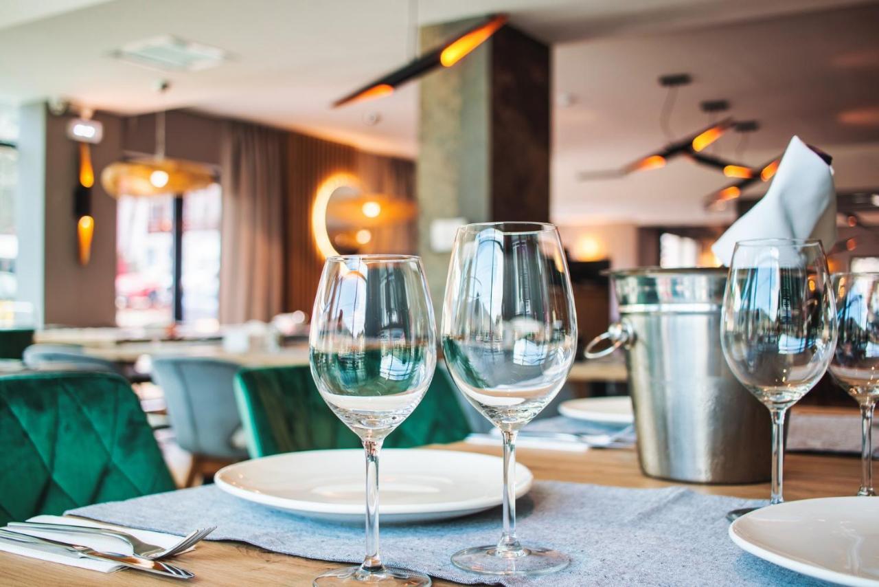 Hotel Domnitei Călimăneşti Extérieur photo